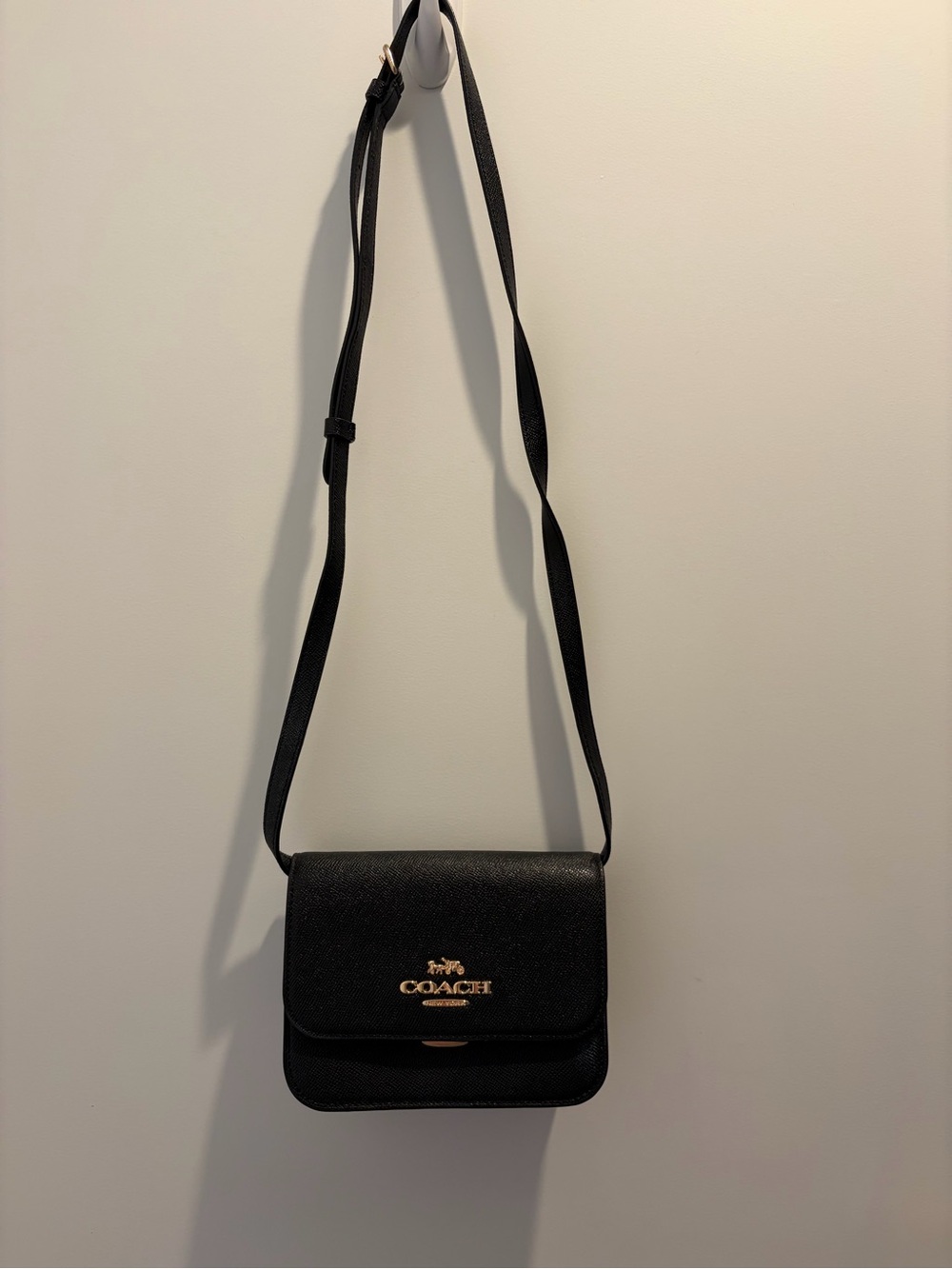Coach Black Leather Crossbody Bag with Gold Logo - Picture 2 of 5